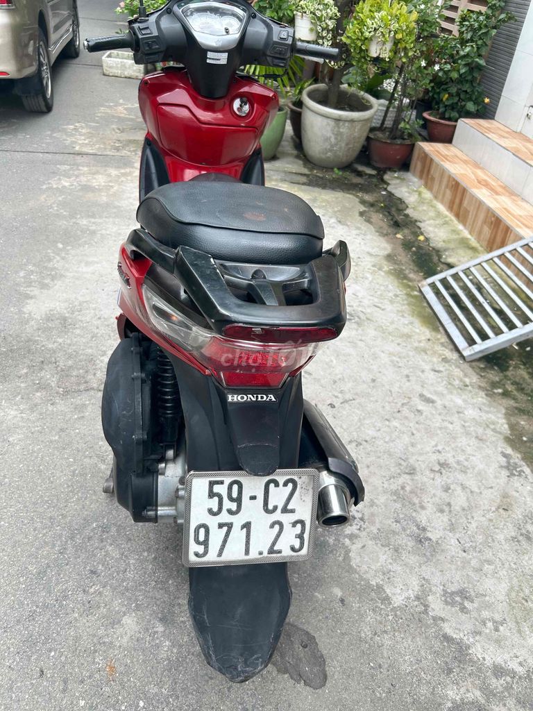 Shark kiểu dáng SH máy siêu êm ngon.cavet đầy đủ. Mua bán Xe máy tại Quận Bình Tân Tp Hồ Chí Minh được đăng bởi Duy Linh  hình 4