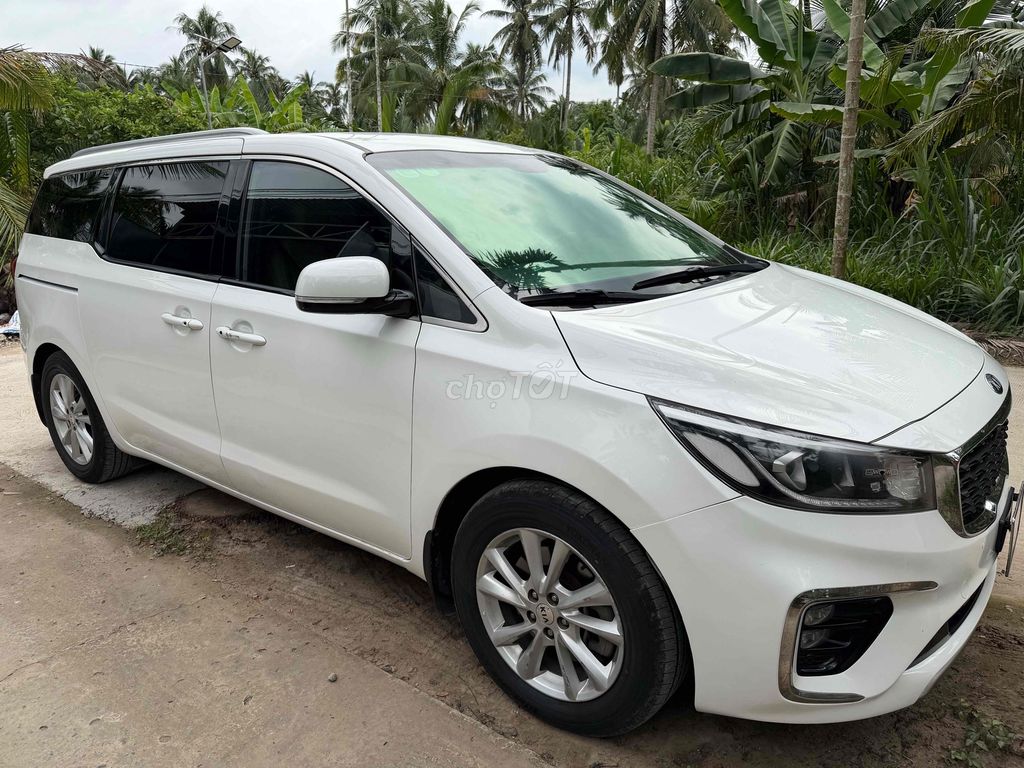 Kia Sedona 2020 2.2 DAT Deluxe - 300000 km. Mua bán Ô tô tại Thành phố Mỹ Tho Tiền Giang được đăng bởi Minh Nhựt hình 4