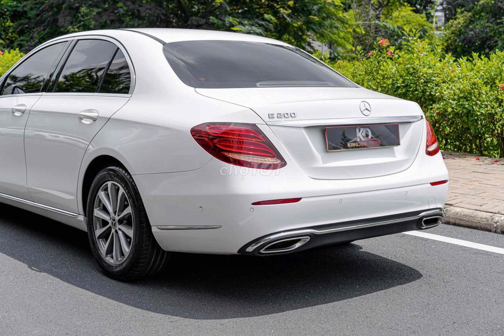 E200 Facelift - 2019 màu trắng/ nt nâu sang trọng. Mua bán Ô tô tại Quận 7 Tp Hồ Chí Minh được đăng bởi Dương Phương hình 5