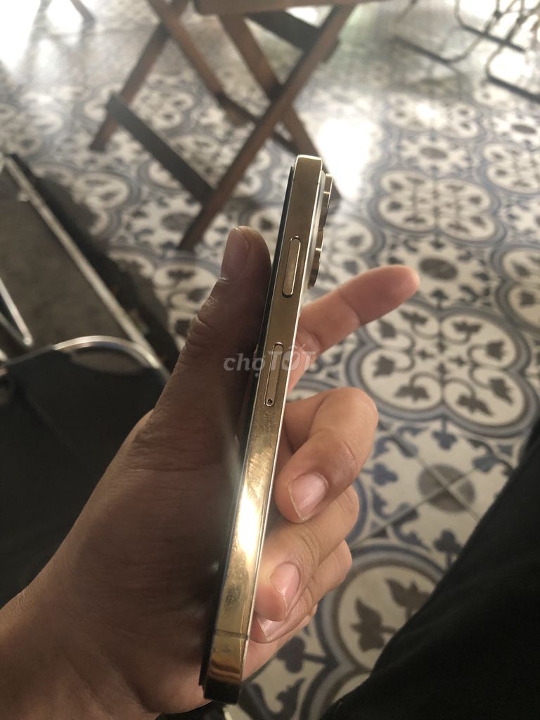 iPhone X Vàng. Mua bán Điện thoại tại Quận Tân Bình Tp Hồ Chí Minh được đăng bởi hùn hình 1