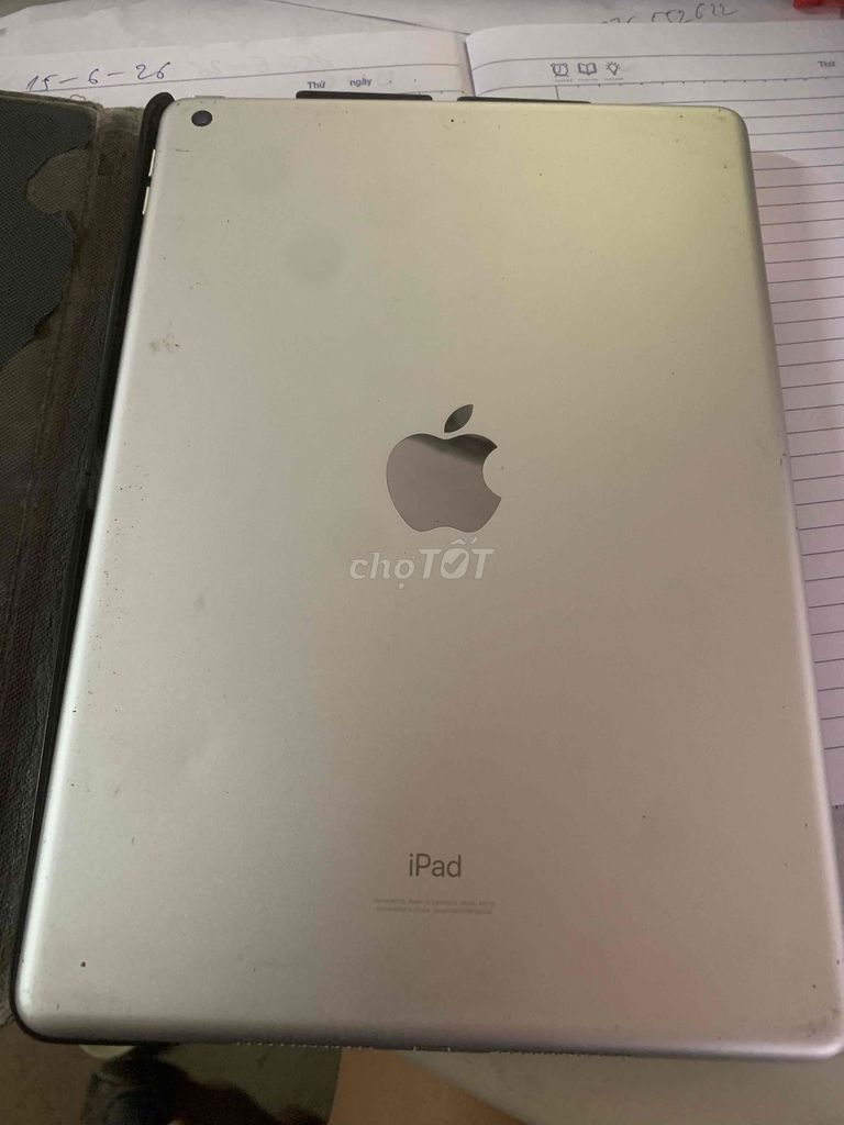 Apple iPad Gen 8 Wifi 32GB Bạc. Mua bán Máy tính bảng tại Quận Bắc Từ Liêm Hà Nội được đăng bởi hiep hình 1