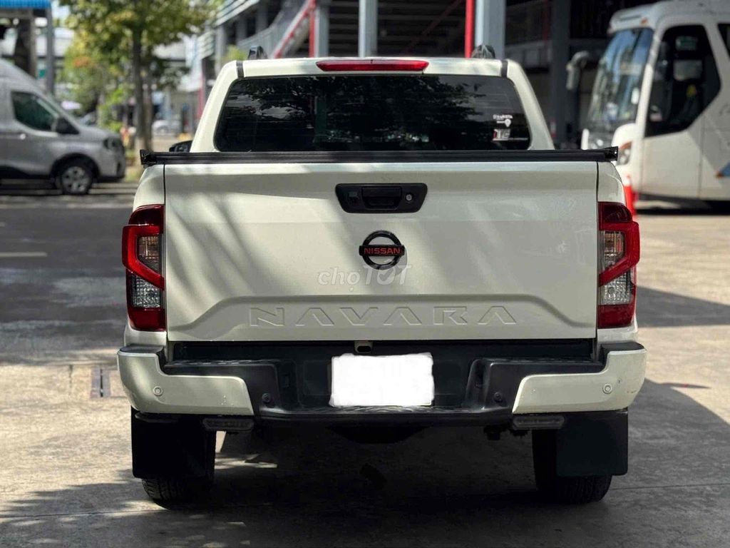 Nissan Navara 2022 PRO4X - 21000 km. Mua bán Ô tô tại Quận Tân Phú Tp Hồ Chí Minh được đăng bởi Thuý Thanh hình 9