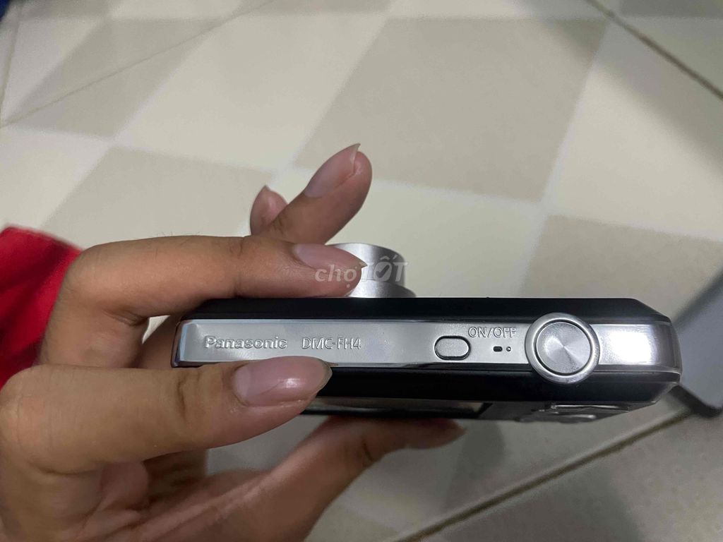Máy ảnh Panasonic DMC-FH4 Hư màn hình. Mua bán Máy ảnh, Máy quay tại Quận Gò Vấp Tp Hồ Chí Minh được đăng bởi Nguyễn Thanh Khang hình 1