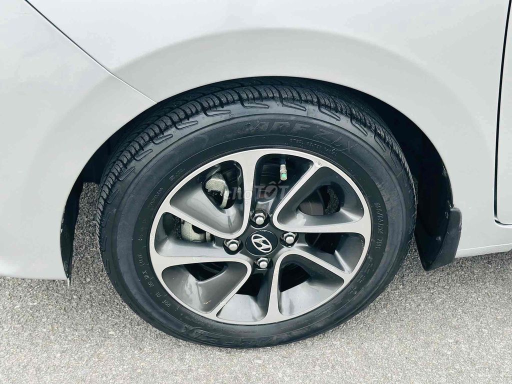 Hyundai Grand i10 2017 1.2 AT. Mua bán Ô tô tại Huyện Sóc Sơn Hà Nội được đăng bởi AUTO VĨNH CƯỜNG hình 4