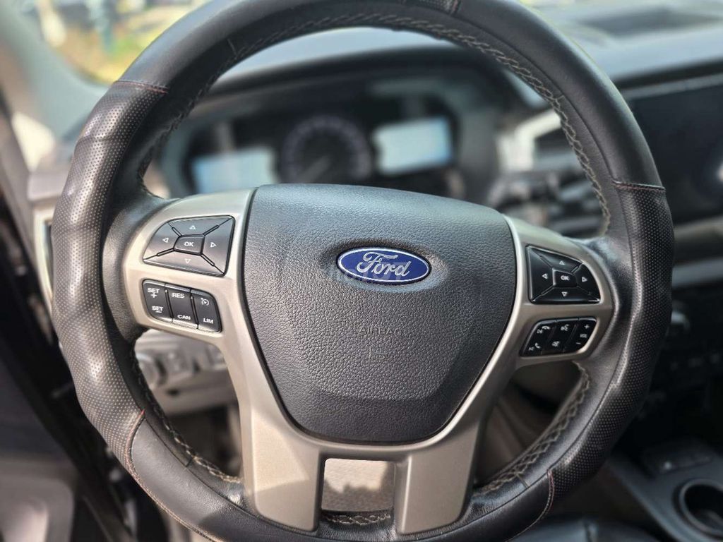 Ford Everest 2019 Nhập Thái. Mua bán Ô tô tại Thành phố Buôn Ma Thuột Đắk Lắk được đăng bởi Mr Nhật hình 3