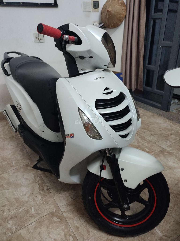Хонда PS 150i Белая Черная
