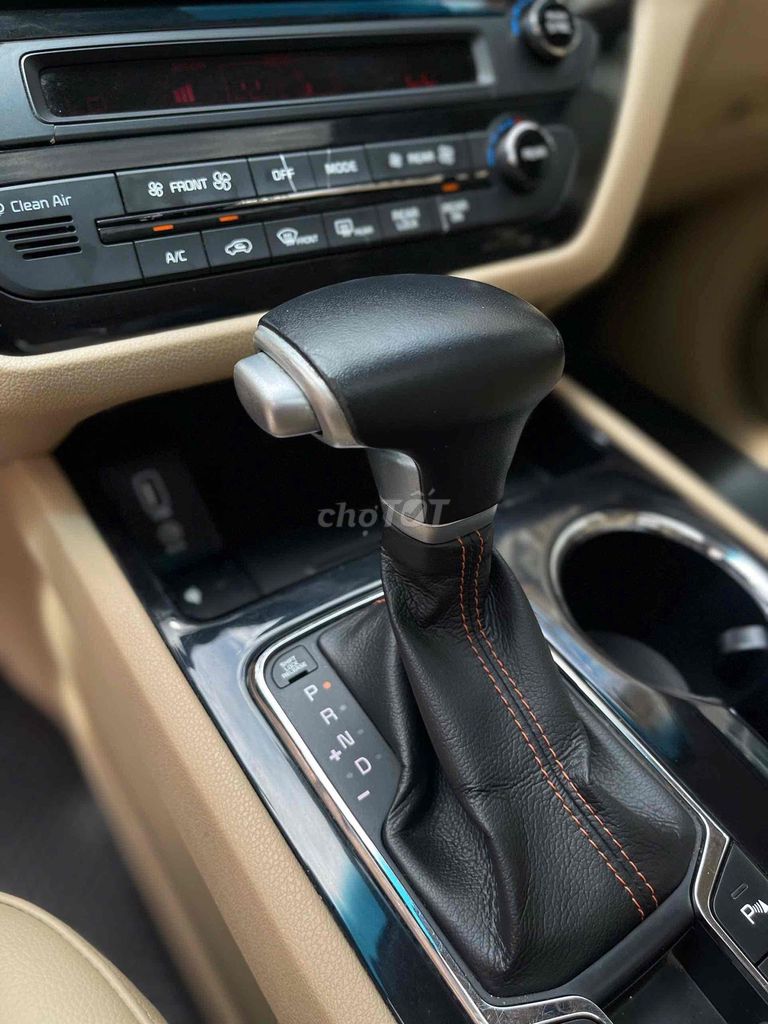 Kia Sedona 2019 2.2 DAT Luxury - 107000 km. Mua bán Ô tô tại Thành phố Thủ Đức Tp Hồ Chí Minh được đăng bởi Văn Dũng hình 13