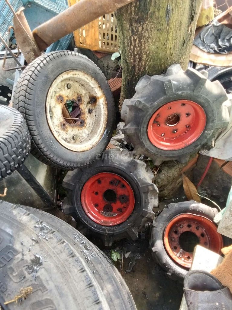 Mâm vỏ xe Kim loại Cao su Đen. Mua bán Phụ tùng xe tại Huyện Bến Lức Long An được đăng bởi Linh Lieu hình 6