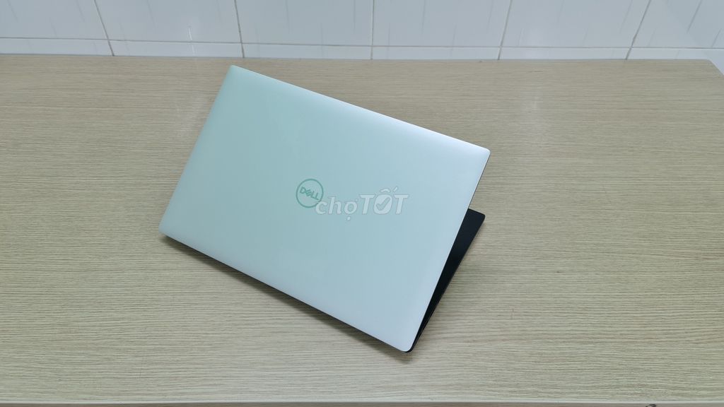 DELL PRECISION 5540 I7, VGA 4GB, LIKE NEW, GIÁ RẺ. Mua bán Laptop tại Quận 10 Tp Hồ Chí Minh được đăng bởi Đinh Thị Hoài hình 1