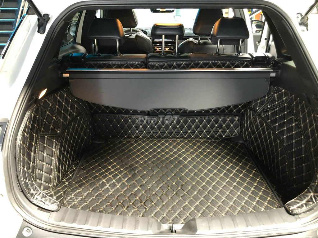 Toyota Corolla Cross 2022 1.8V - 35000 km. Mua bán Ô tô tại Huyện Hóc Môn Tp Hồ Chí Minh được đăng bởi Đạt hình 9