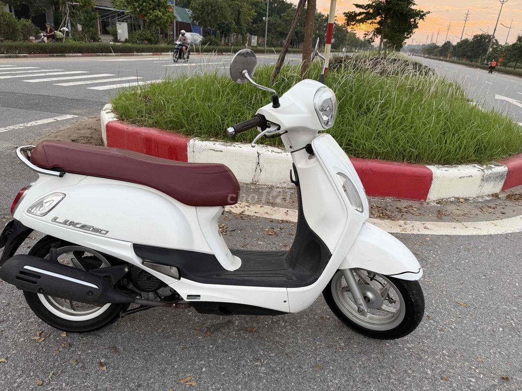 Bán kimco Like 50cc phù hợp với học sinh 9.3 triệu. Mua bán Xe máy tại Quận Bắc Từ Liêm Hà Nội được đăng bởi Hữu Nhuận hình 2