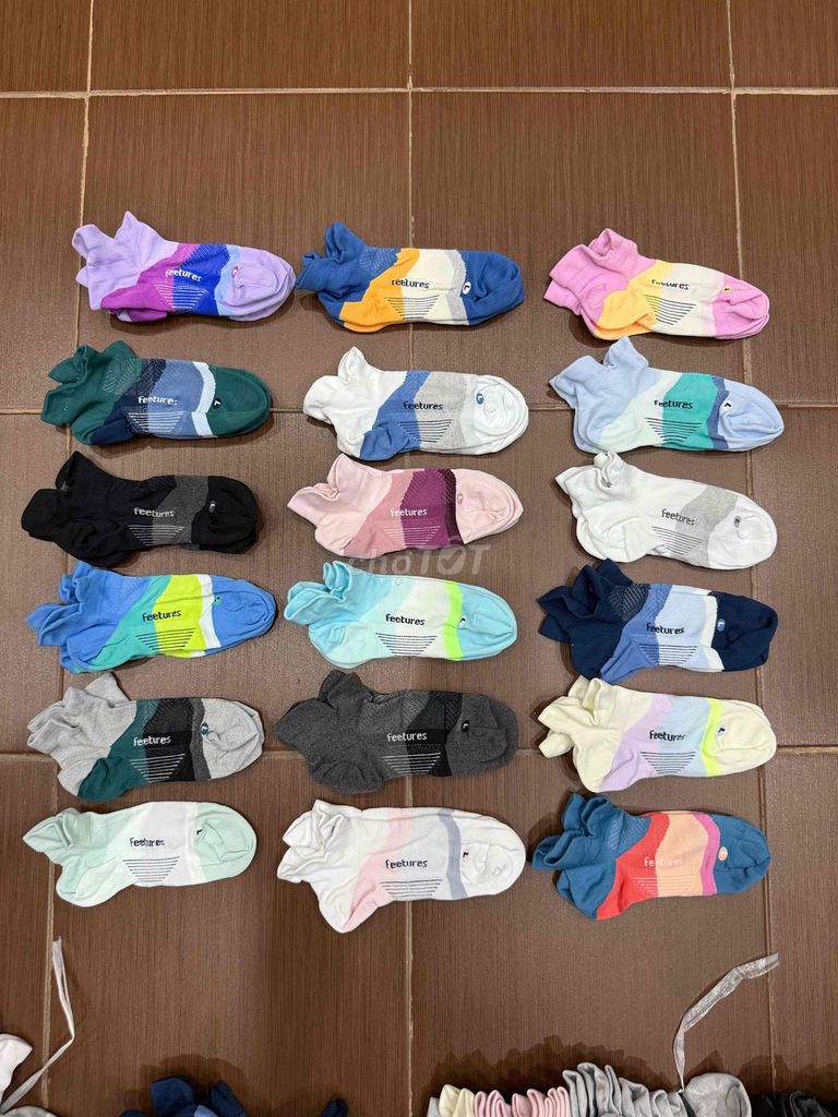 chuyên sỉ lẻ tất vớ feetures chính hãng giá rẻ. Mua bán Phụ kiện thời trang khác tại Huyện Quỳnh Phụ Thái Bình được đăng bởi Giang Hột hình 1