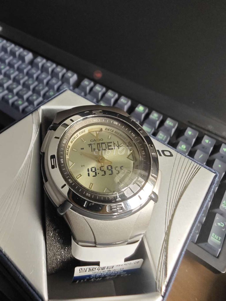 CASIO WAVE CEPTOR TITANIUM 100%