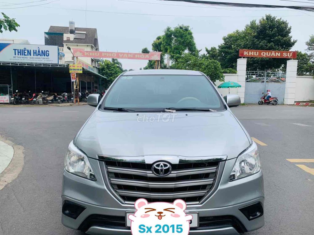 Toyota Innova 2015 E - 89 km