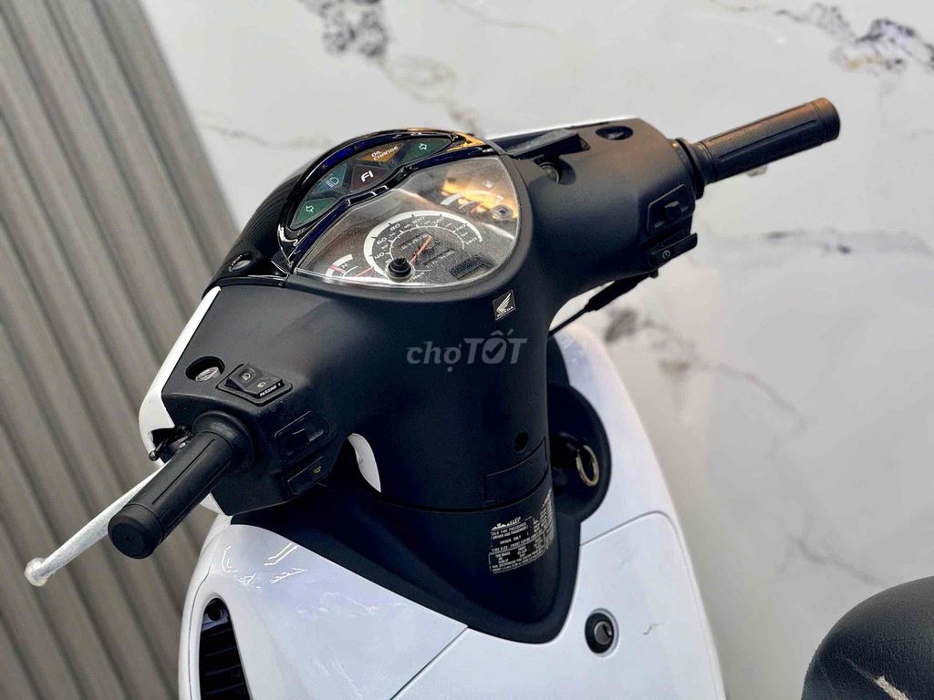 Sh 150 2008 bst  máy zin. chưa rot nợ xấu trả 50%. Mua bán Xe máy tại Quận Bình Tân Tp Hồ Chí Minh được đăng bởi Xe Máy Qúy Le hình 5