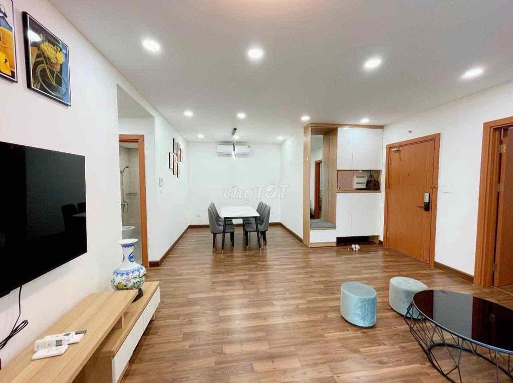 Аренда квартиры в ЖК The Pride To Huu 115м² 3 спальни 2 санузла с мебелью