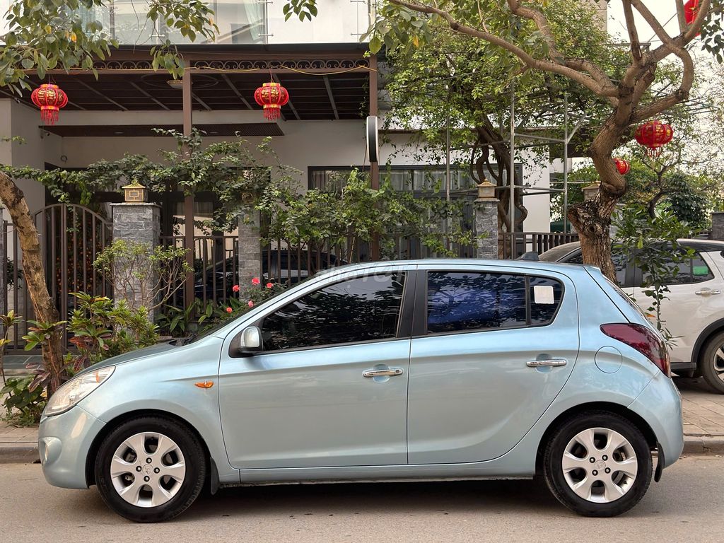 xe Hyundai i20 2009 1.4 AT. Mua bán Ô tô tại Quận Hà Đông Hà Nội được đăng bởi Ánh Minh hình 4