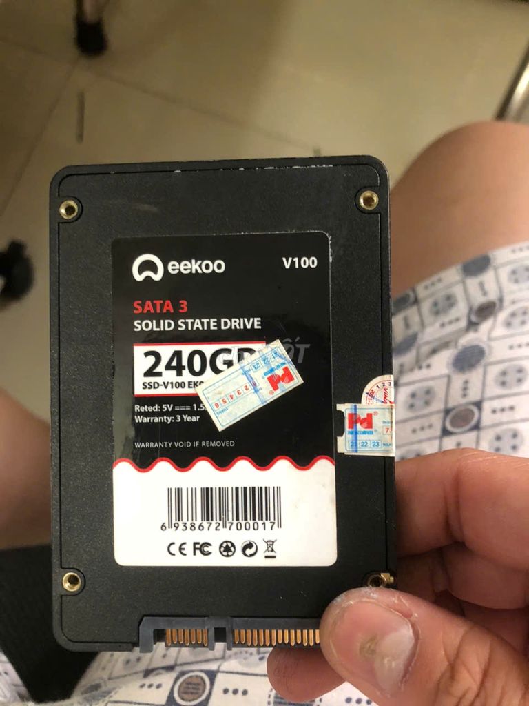 Ổ CỨNG SSD EEKOO V100 240GB 2.5 INCH SATA3 6GB/S