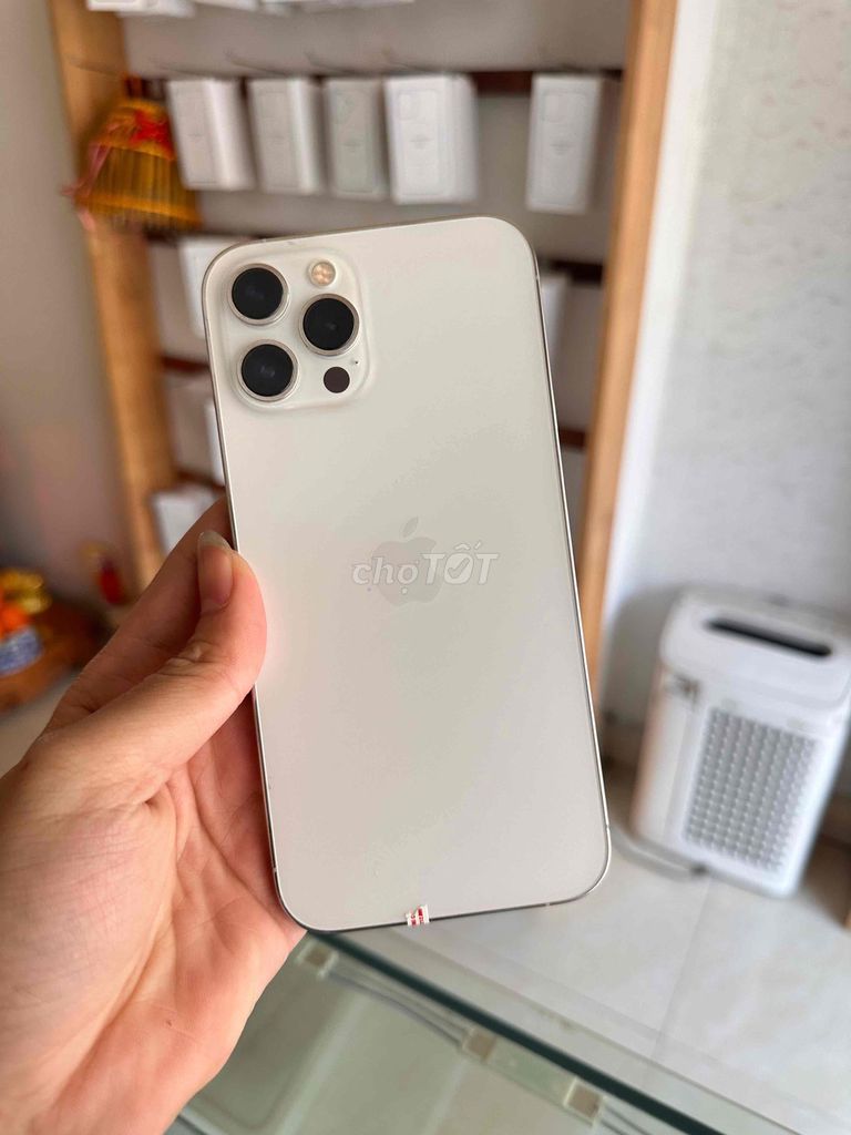 iPhone 12 Pro Max Trắng 128GB Quốc Tế. Mua bán Điện thoại tại Thành phố Nam Định Nam Định được đăng bởi Thưởng hình 1