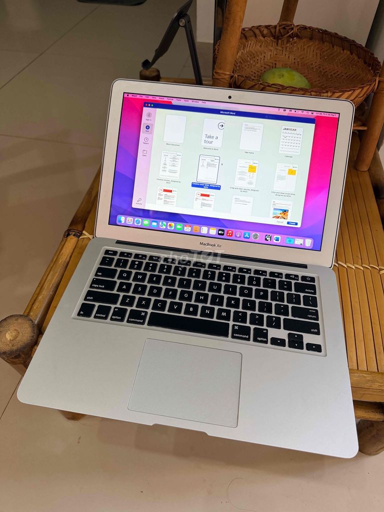 Apple MacBook Air 2015 i5 8GB Bạc. Mua bán Laptop tại Thành phố Buôn Ma Thuột Đắk Lắk được đăng bởi tran hoa hình 1