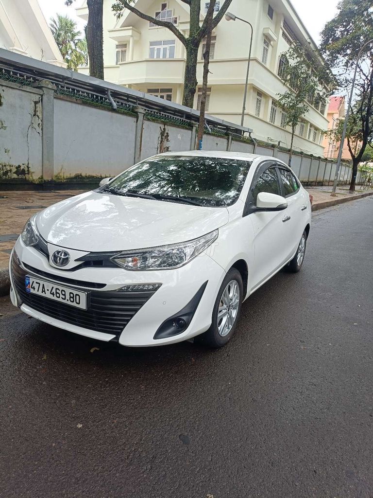 Toyota Vios Trắng Số tự động. Mua bán Ô tô tại Thành phố Buôn Ma Thuột Đắk Lắk được đăng bởi Nguyễn thắng hình 1
