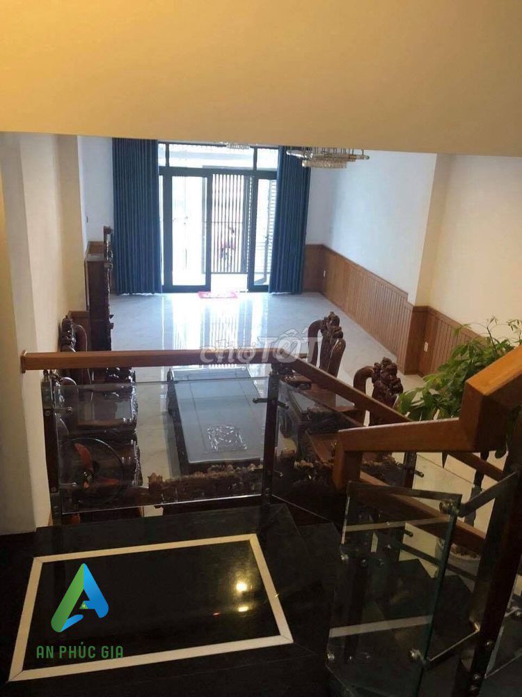 Furnished 5-bedroom house near My Khe beach — photo 5
