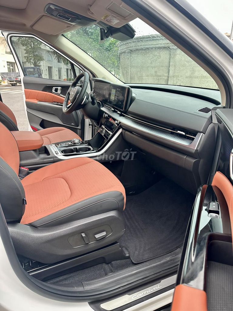 Kia Carnival 2024 Signature 2.2D - 56,000 km.. Mua bán Ô tô tại Thành phố Thủ Đức Tp Hồ Chí Minh được đăng bởi Đức Tứ Bánh hình 13