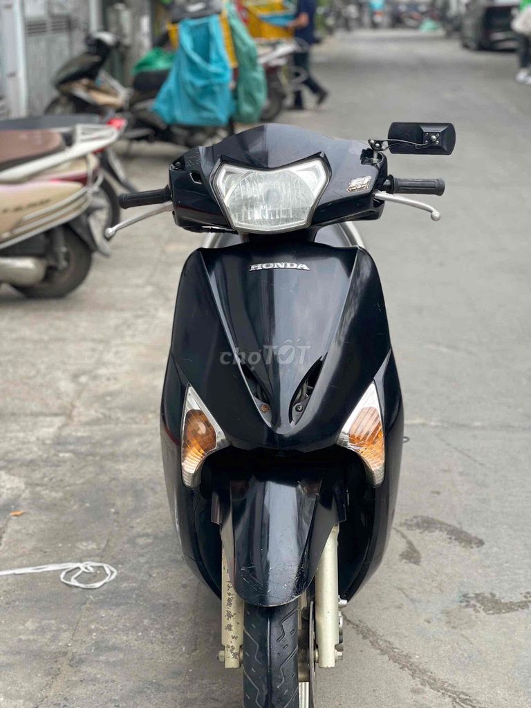 HONDA LEAD 2012 em đi giữ gìn còn đẹp 92%. Mua bán Xe máy tại Quận Nam Từ Liêm Hà Nội được đăng bởi Minh Minh hình 1