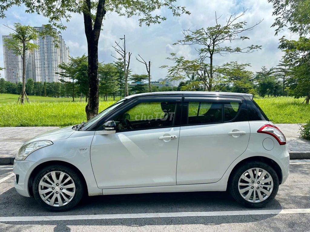 Suzuki Swift 2016 Special - 80000 km. Mua bán Ô tô tại Quận Hà Đông Hà Nội được đăng bởi Nguyễn Phúc hình 5