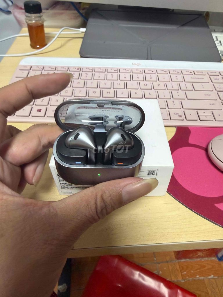 Samsung Galaxy Buds 3 likenew Full box. Mua bán Tivi, Âm thanh tại Quận 6 Tp Hồ Chí Minh được đăng bởi Chuyên mua bán điện thoại laptop hình 1