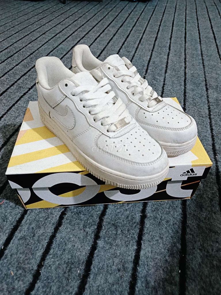 [Bán lại] Giày Nike Air Force 1 Trắng size 38. Mua bán Giày dép tại Huyện Hải Hậu Nam Định được đăng bởi Đạt  hình 1
