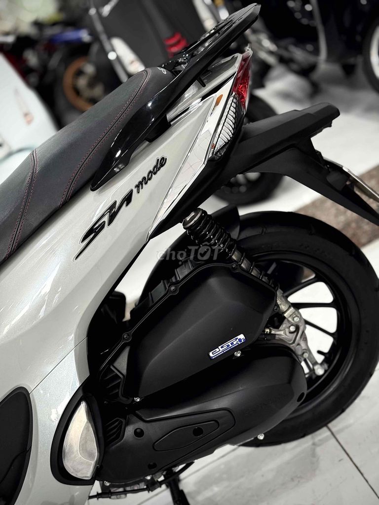 ShMode 2020 Lướt Chính chủ ký ( Hỗ trợ GÓP ) 🔥🔥. Mua bán Xe máy tại Thị xã Phú Mỹ Bà Rịa - Vũng Tàu được đăng bởi Cửa Hàng Xe Máy Phú Mỹ hình 7
