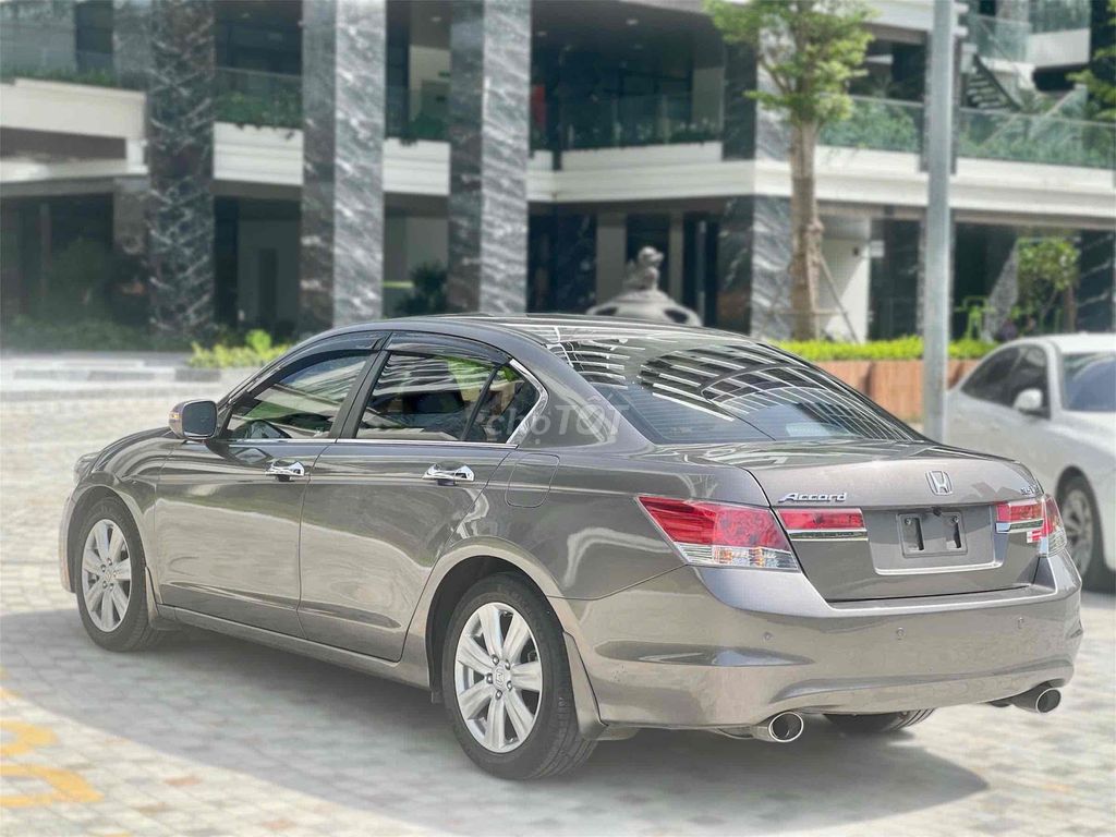 Honda Accord 2012 3.5 AT - 67000 km. Mua bán Ô tô tại Quận Long Biên Hà Nội được đăng bởi Mr Tài Oto hình 19