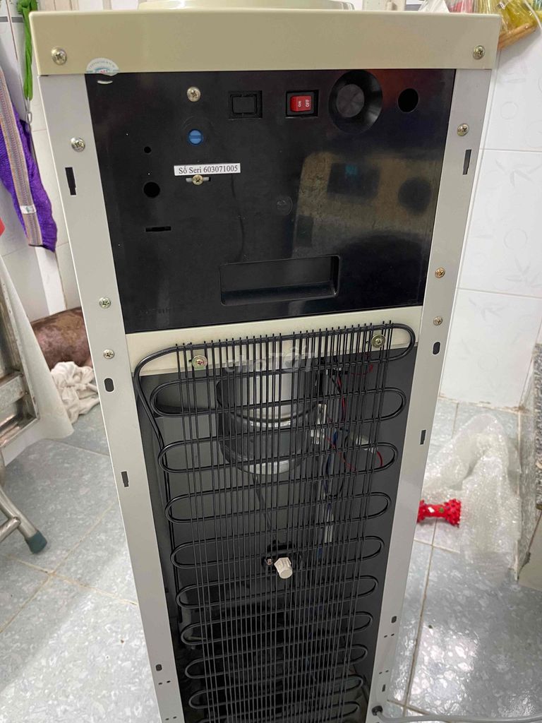 Cây nước nóng lạnh CNC 460HC. Mua bán Bếp, lò, đồ điện nhà bếp tại Quận 12 Tp Hồ Chí Minh được đăng bởi Tuyết hình 1