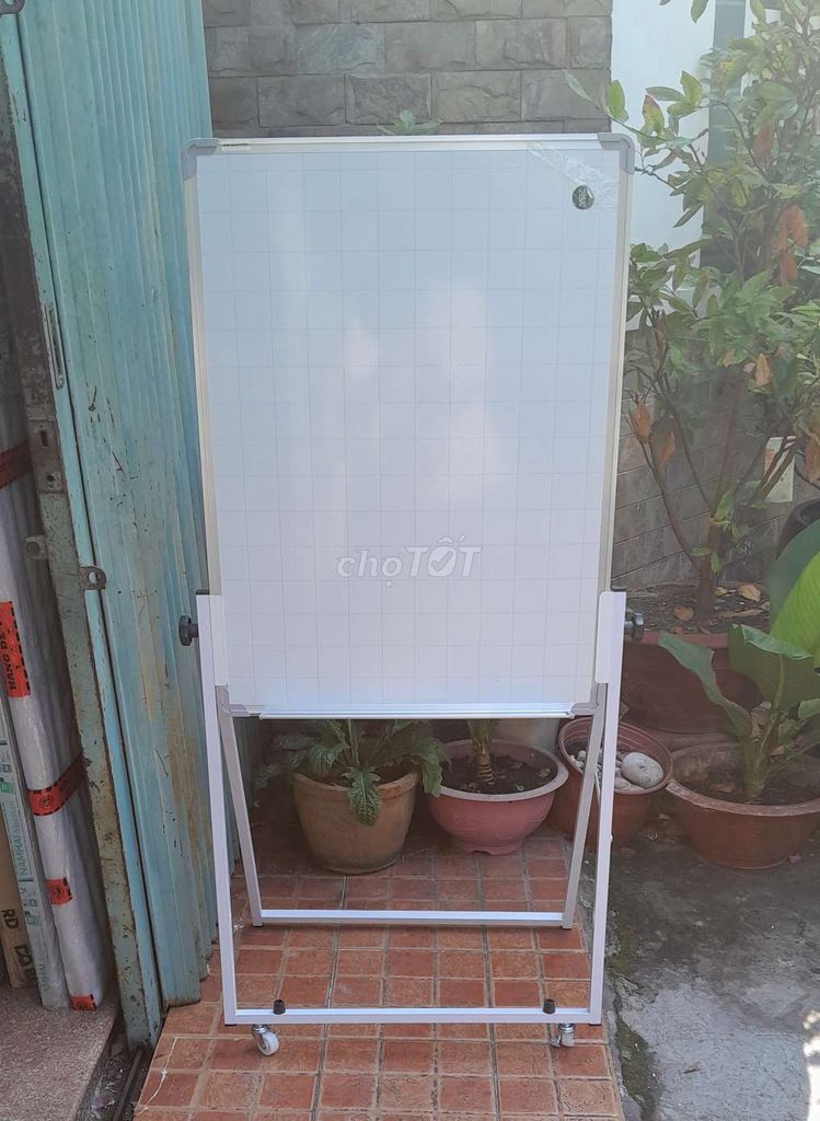 Bảng Flipchart ĐQ Plus chân gấp. 60x80cm. Mua bán Đồ dùng văn phòng tại Quận Phú Nhuận Tp Hồ Chí Minh được đăng bởi Cheery Quynh hình 1