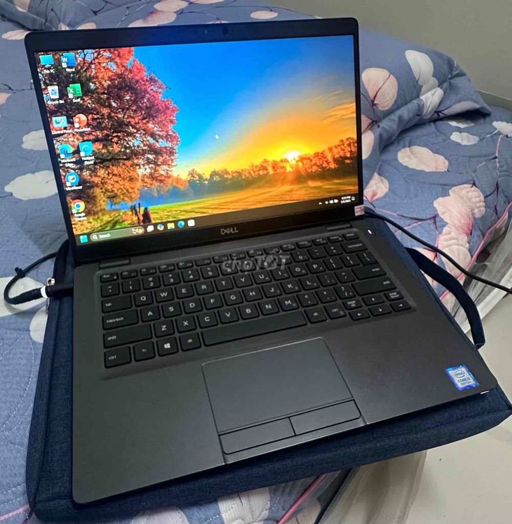 Dell Latitude Dòng E5200 i5 thế hệ 8 ram 16gb ssd2