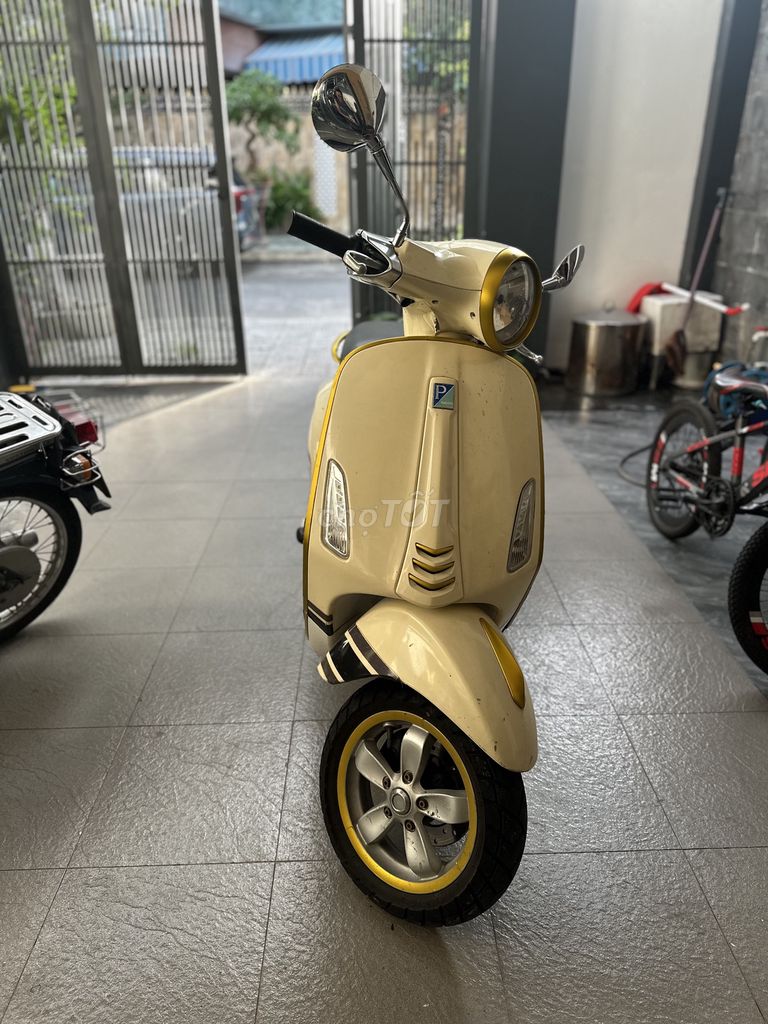 Piaggio Primavera Biển số đẹp. Mua bán Xe máy tại Quận Hải Châu Đà Nẵng được đăng bởi Nguyễn Thanh Thiện hình 1
