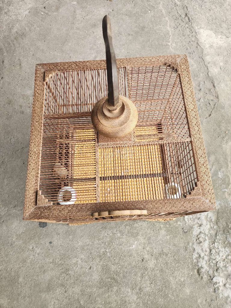 Lồng chim như hình hư một nan. Mua bán Phụ kiện, Thức ăn, Dịch vụ tại Thị xã Tân Uyên Bình Dương được đăng bởi Rêu Phong hình 1