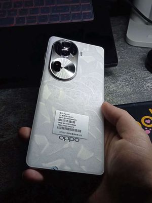 Reno 11 pro 8/256. Mua bán Điện thoại tại Thành phố Cà Mau Cà Mau được đăng bởi Bin