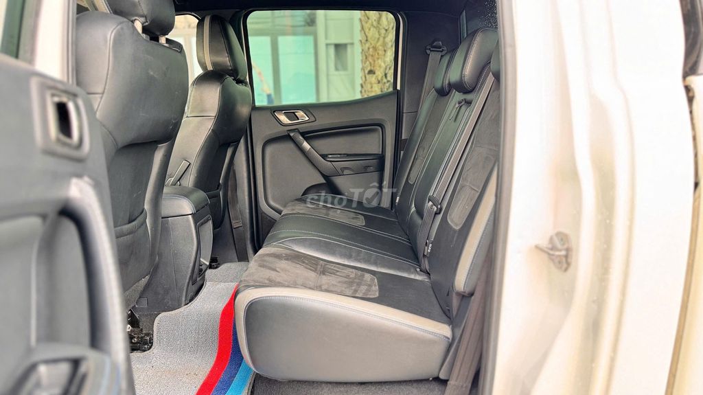 Ford Ranger Raptor 2.0L 4x4 AT 2019 - 41100 km. Mua bán Ô tô tại Quận Tân Phú Tp Hồ Chí Minh được đăng bởi Trần Hoàng Long hình 10