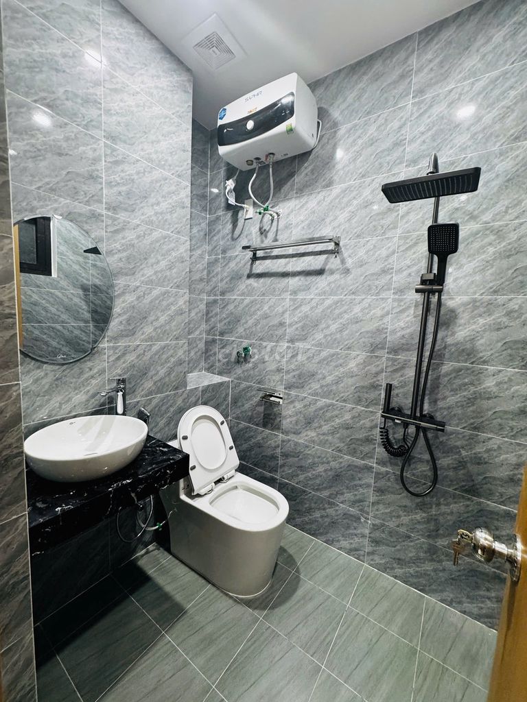 New studio with free cleaning near Vincom Plaza — photo 8
