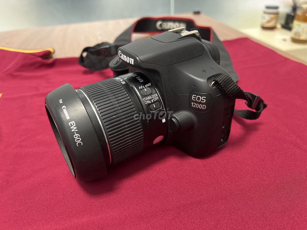 Máy ảnh Canon EOS 1200D 18-55mm Đen 16GB. Mua bán Máy ảnh, Máy quay tại Thành phố Thủ Dầu Một Bình Dương được đăng bởi duong nguyen hình 1