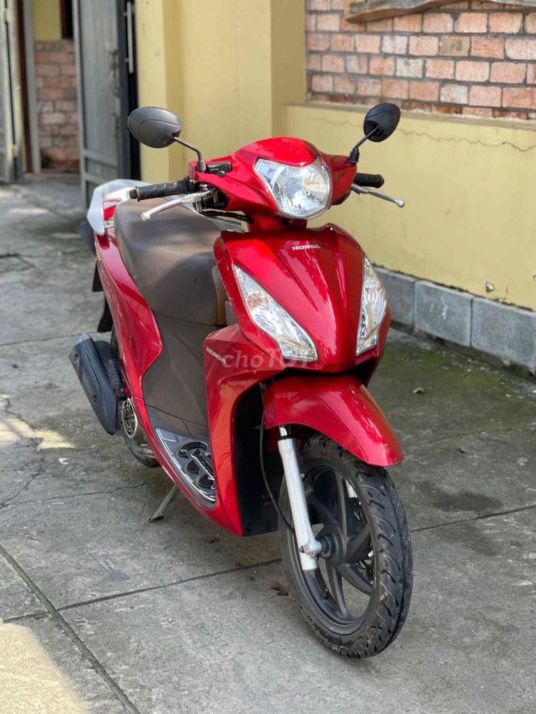 Vision 2019 smartkey đẹp, máy êm thì thẩm bao vọt. Mua bán Xe máy tại Quận 8 Tp Hồ Chí Minh được đăng bởi Quân  hình 2