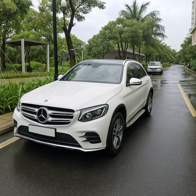 Mercedes Benz GLC Class 2018 300 4MATIC AT -10vạn3. Mua bán Ô tô tại Thành phố Thủ Đức Tp Hồ Chí Minh được đăng bởi Gia Bảo