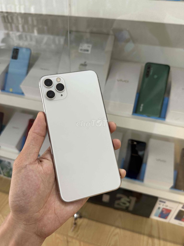 Cần bán Apple iPhone 11 Pro Max 64GB quốc tế zin. Mua bán Điện thoại tại Thành phố Qui Nhơn Bình Định được đăng bởi Gia Long hình 1