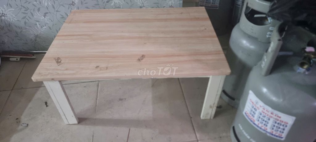 Bàn gỗ ngồi bệt 60 x 80 cao 30cm