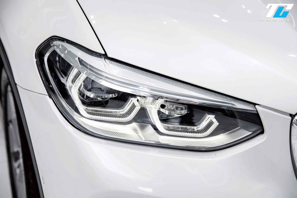 BMW X4 xLine sx2018 đk2019 nhập Mỹ trắng nt kem. Mua bán Ô tô tại Quận Gò Vấp Tp Hồ Chí Minh được đăng bởi Kính Đặng Ô Tô Lướt hình 4
