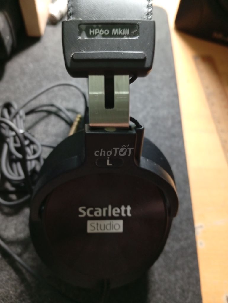 Tai nghe kiểm âm Scarlett Studio HP60 MkIII. Mua bán Tivi, Âm thanh tại Quận Tân Bình Tp Hồ Chí Minh được đăng bởi Huy Tula hình 1