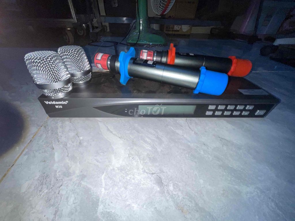 Micro không dây Veldamic M30 Đã sử dụng. Mua bán Tivi, Âm thanh tại Quận Cẩm Lệ Đà Nẵng được đăng bởi quang hình 1