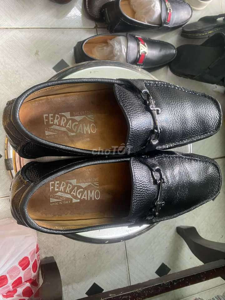 Salvatore Ferrgamo,  size 42